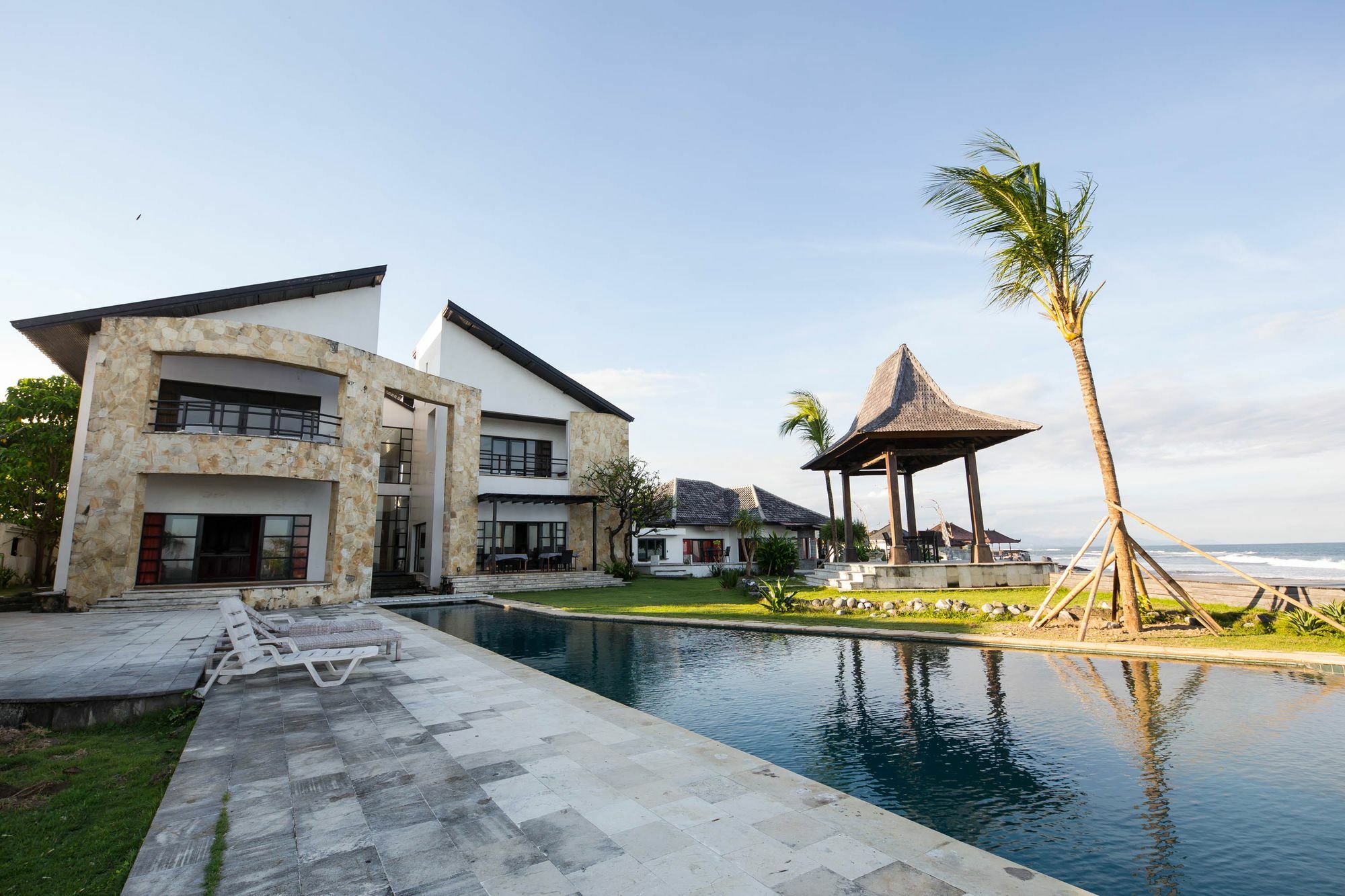 Suarti Resort, Villas & Gallery Ketewel المظهر الخارجي الصورة